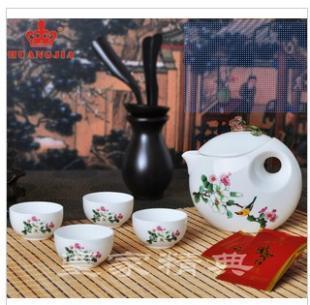 富貴天香，雅致生活 皇家新品骨瓷茶具套裝的藝術(shù)與饋贈